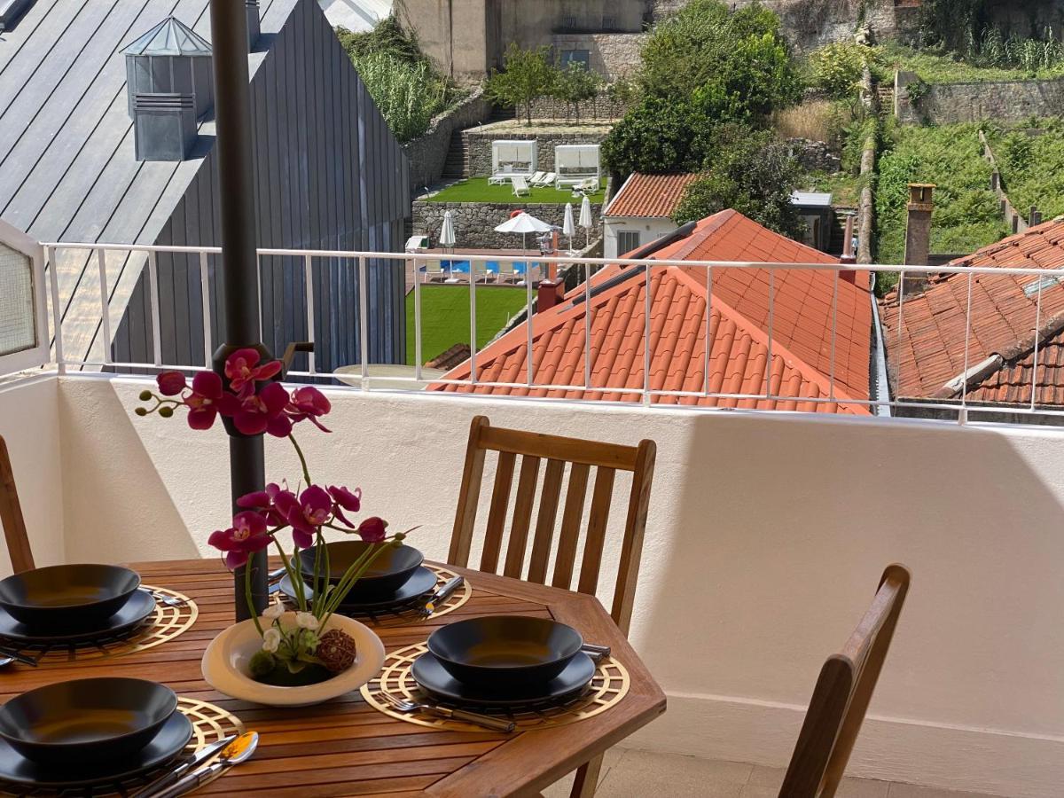 Apartamento Com Patio Na Rua Principal Da Cidade Porto Kültér fotó