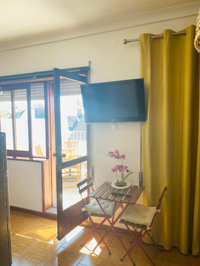 Apartamento Com Patio Na Rua Principal Da Cidade Porto Kültér fotó